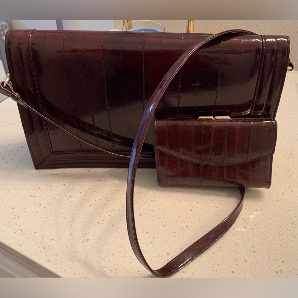 🌷SALE🌷Vintage Extremely Rare Brown Authentic EEL wallet/crossbody bag